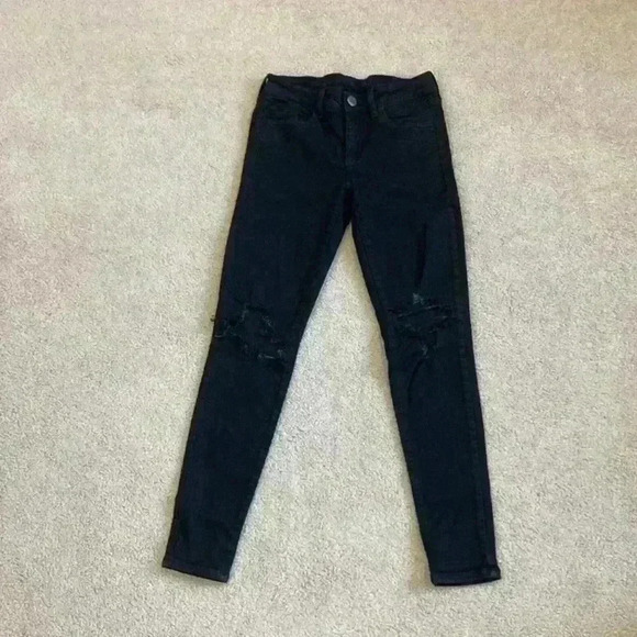 American eagle black distressed jeans in size 2 - Picture 1 of 6